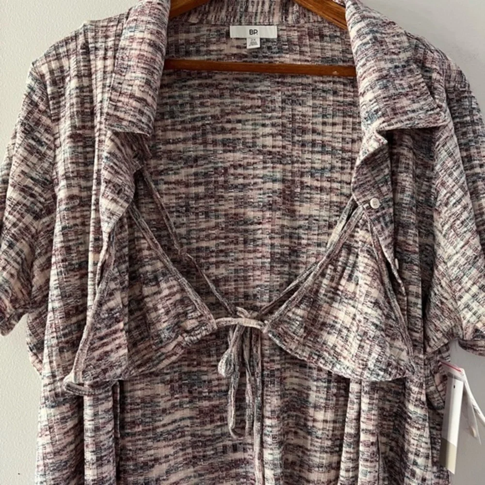 NWT BP. Button Up Shirt & Bralette set, space dyed, blue purple marl, size 2X‎